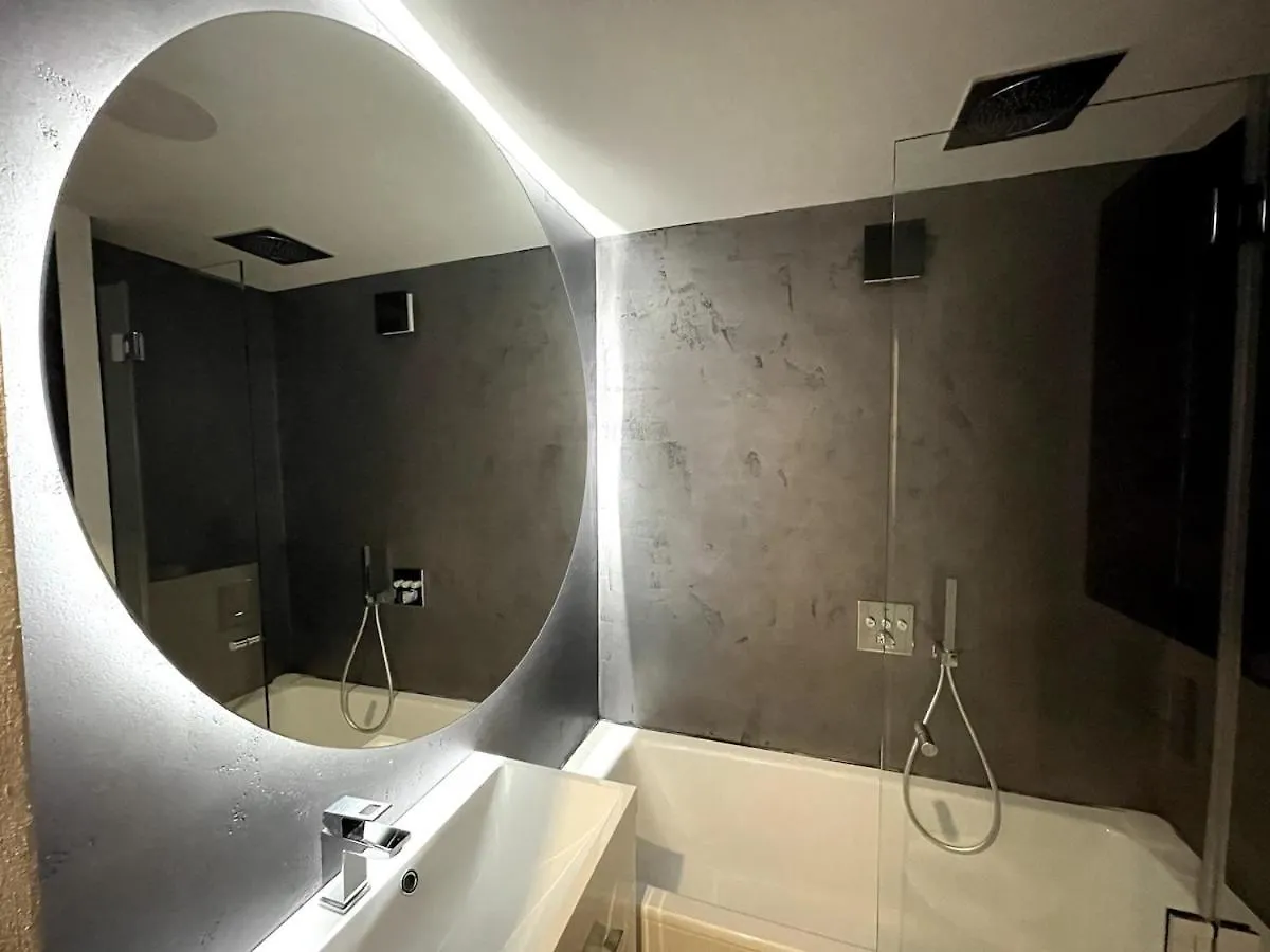 Super Central Prague Apartment Superhost 5 Stars location